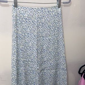 Brandy Melville skirt